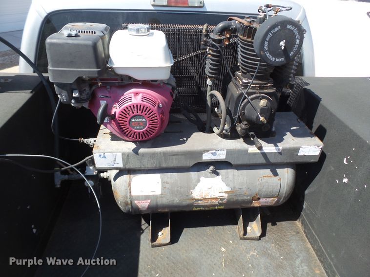 image for item GC9013 2013 Ford F450 Super Duty SuperCab utility truck with crane