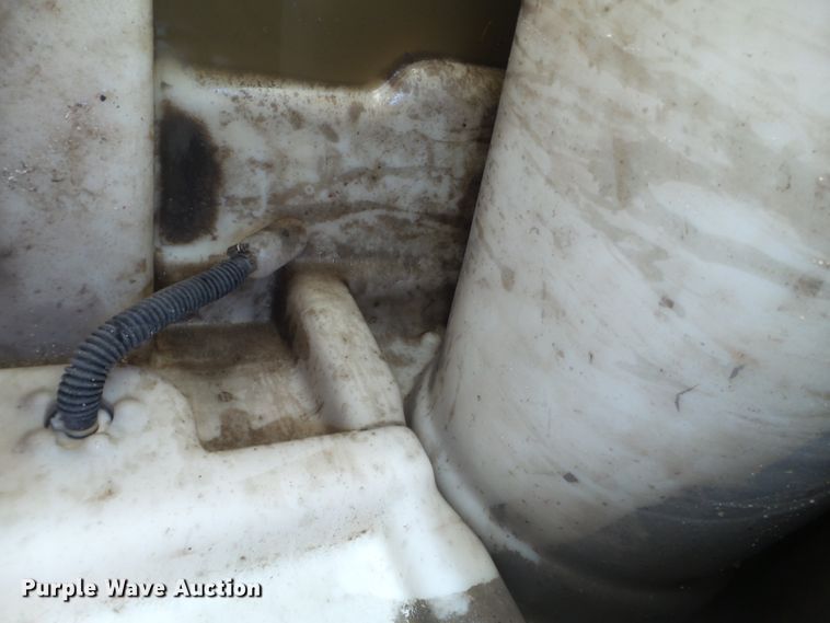 image for item GC9014 Tennant 7400 floor scrubber