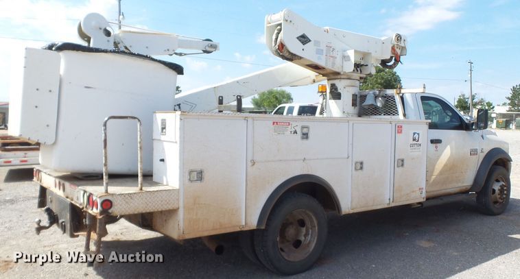 image for item GC9026 2011 Dodge Ram 5500 bucket truck