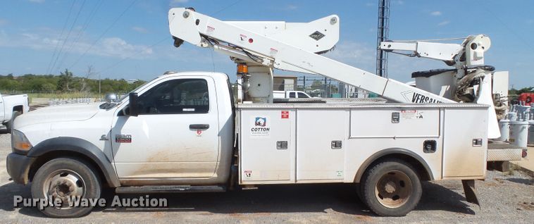 image for item GC9026 2011 Dodge Ram 5500 bucket truck