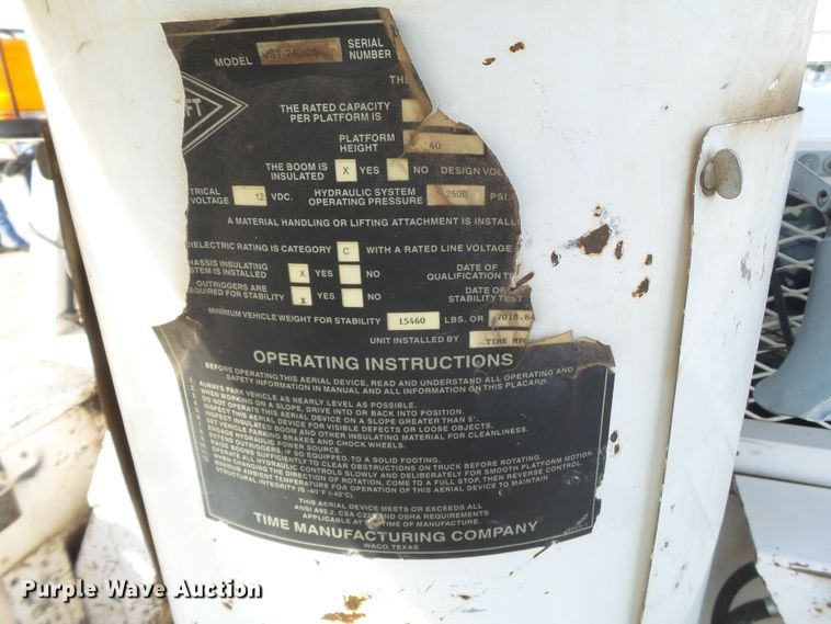 image for item GC9026 2011 Dodge Ram 5500 bucket truck