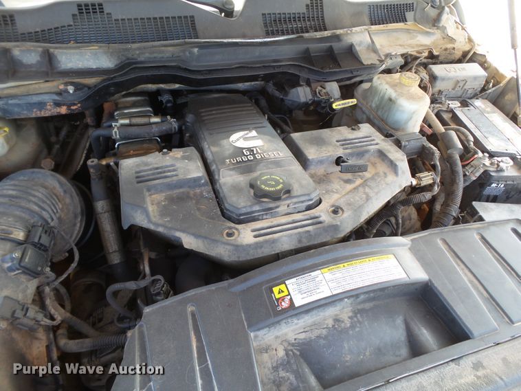 image for item GC9026 2011 Dodge Ram 5500 bucket truck