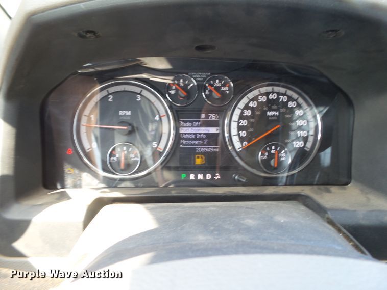 image for item GC9026 2011 Dodge Ram 5500 bucket truck