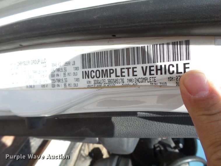 image for item GC9026 2011 Dodge Ram 5500 bucket truck