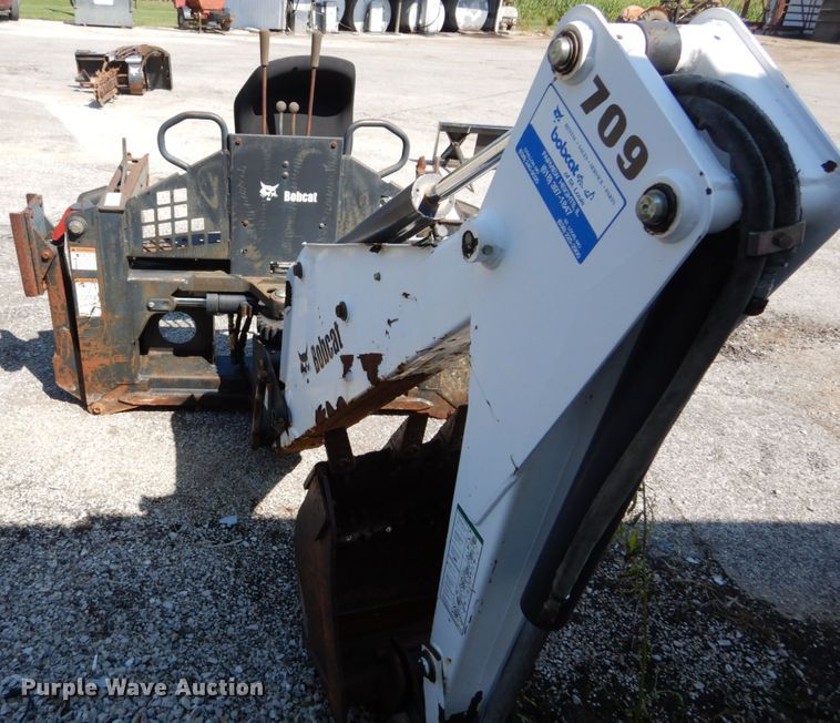 image for item GC9250 Bobcat 709FDS skid steer backhoe