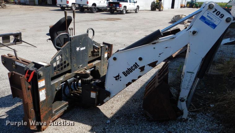 image for item GC9250 Bobcat 709FDS skid steer backhoe