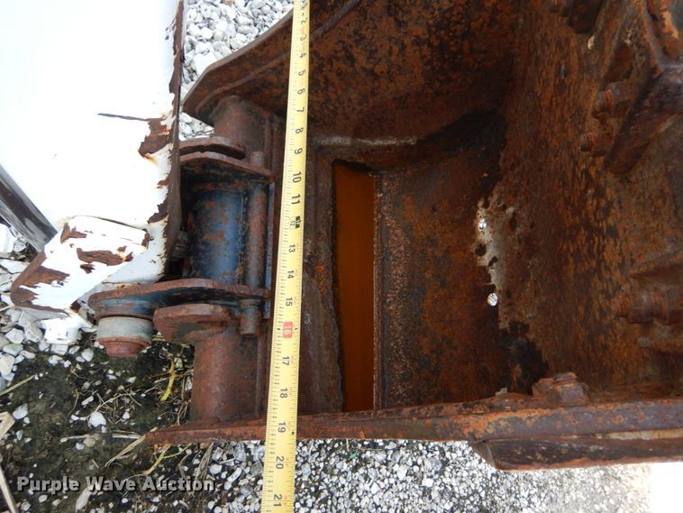 image for item GC9250 Bobcat 709FDS skid steer backhoe