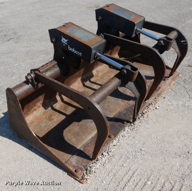 image for item GC9252 66 Industrial Grapple bucket