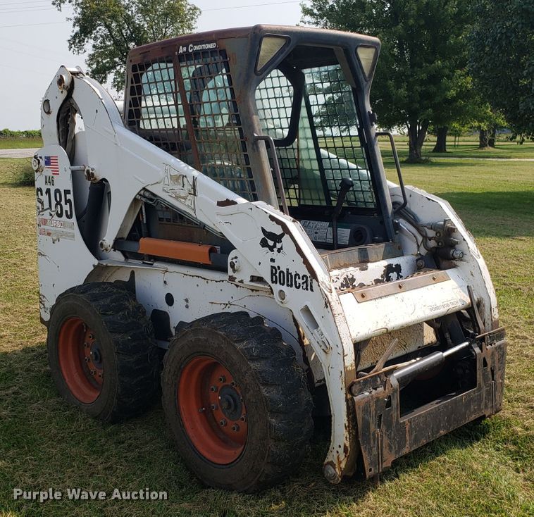 image for item GF9259 Bobcat S185 skid steer