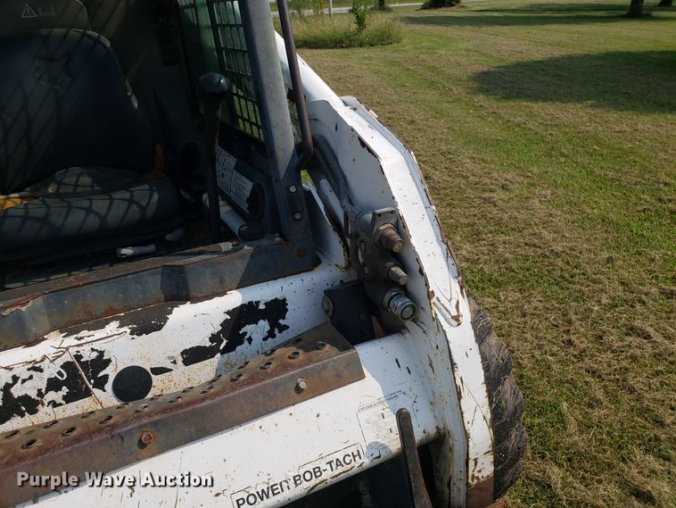 image for item GF9259 Bobcat S185 skid steer