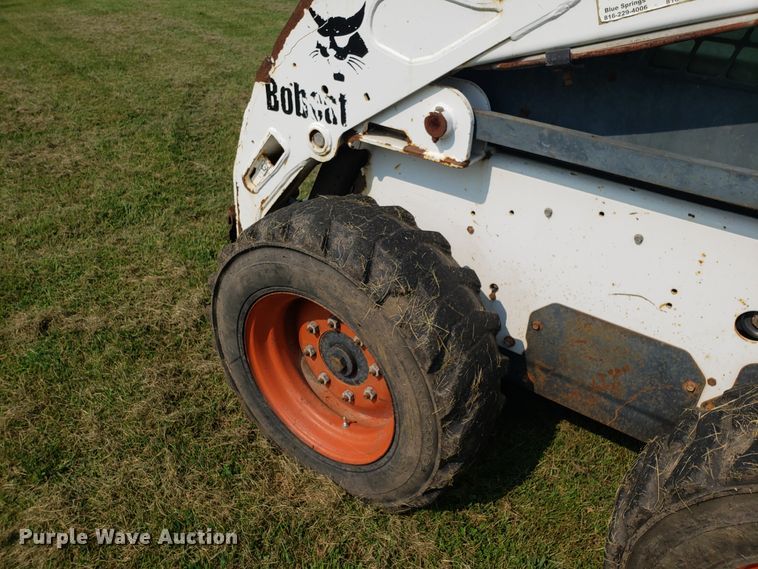 image for item GF9259 Bobcat S185 skid steer
