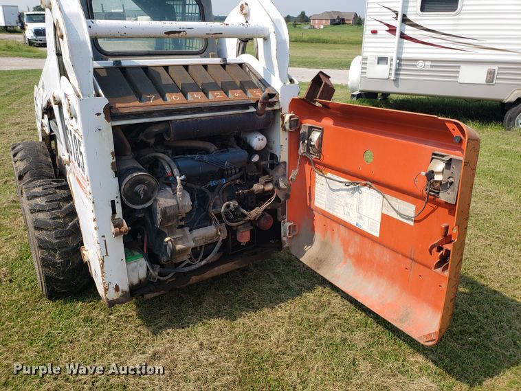 image for item GF9259 Bobcat S185 skid steer