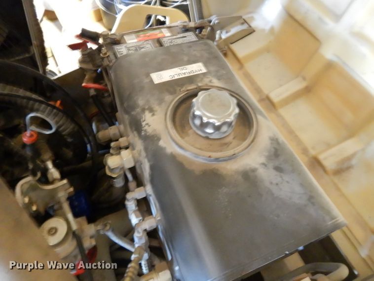 image for item GG9129 Ingersoll Rand DD-24 double drum vibratory roller