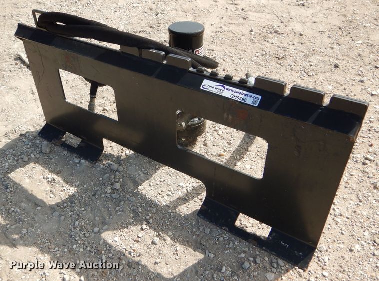 image for item GH9596 Danuser T3 skid steer post driver