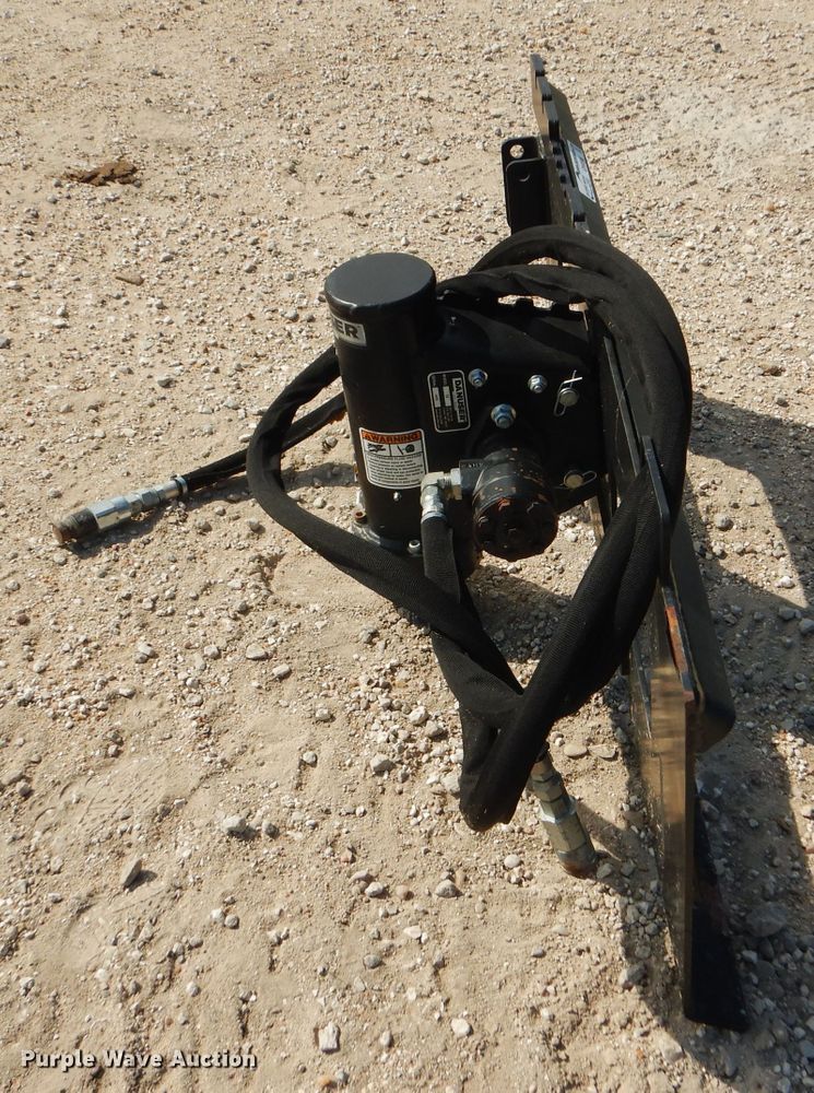 image for item GH9596 Danuser T3 skid steer post driver