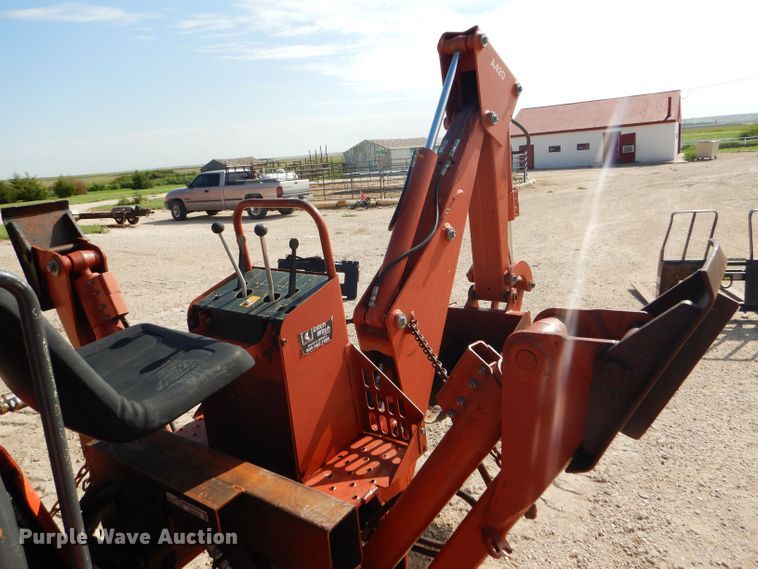 image for item GH9598 Ditch Witch A420 backhoe attachment