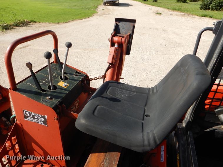 image for item GH9598 Ditch Witch A420 backhoe attachment