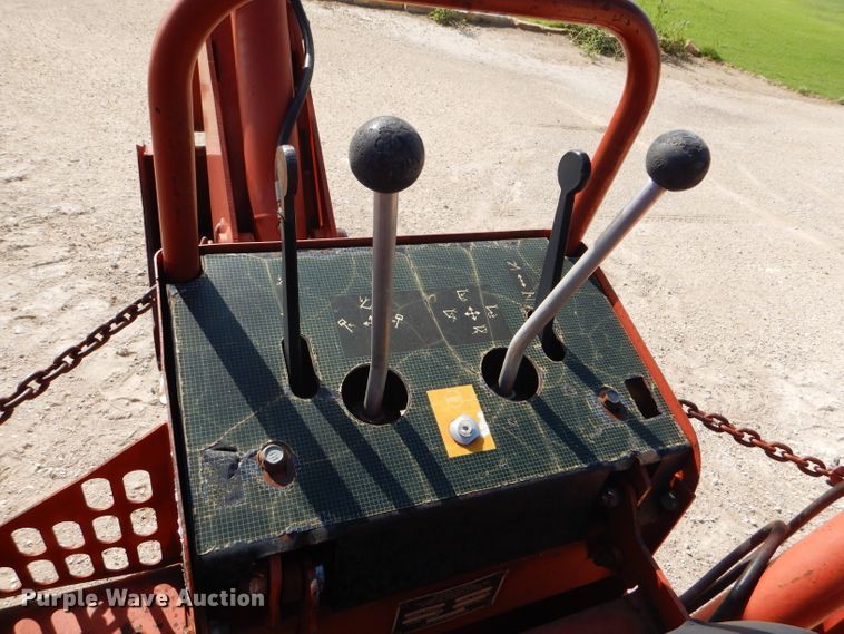 image for item GH9598 Ditch Witch A420 backhoe attachment