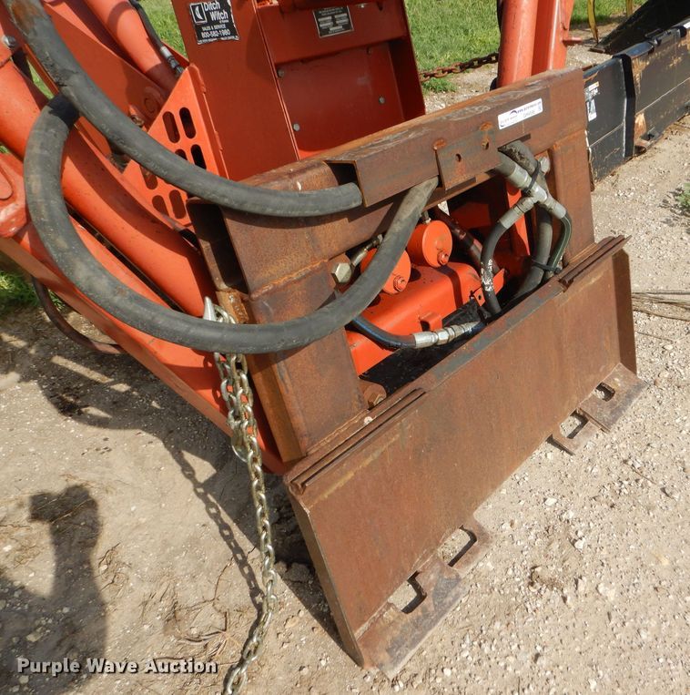 image for item GH9598 Ditch Witch A420 backhoe attachment