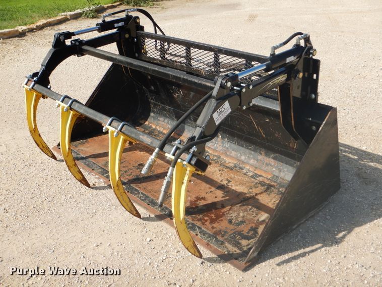 image for item GH9599 MDS skid steer grapple bucket