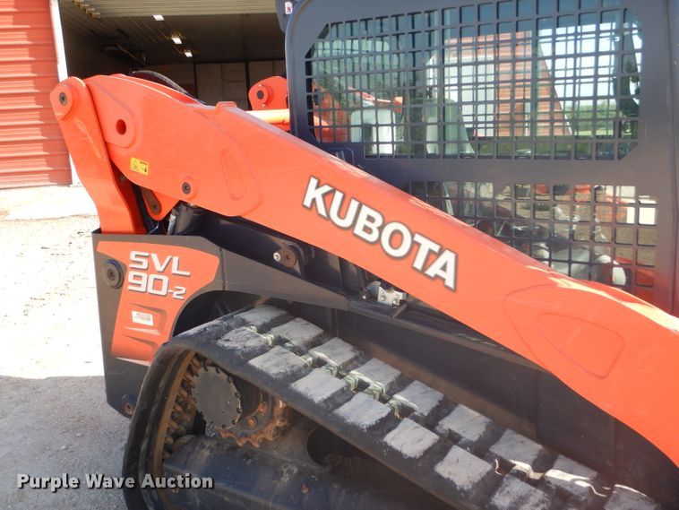 image for item GH9601 2015 Kubota SVL90-2 skid steer