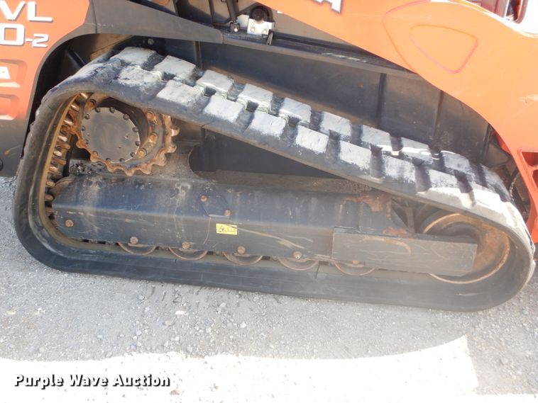 image for item GH9601 2015 Kubota SVL90-2 skid steer