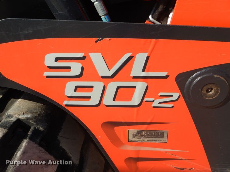 image for item GH9601 2015 Kubota SVL90-2 skid steer