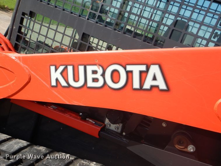 image for item GH9601 2015 Kubota SVL90-2 skid steer