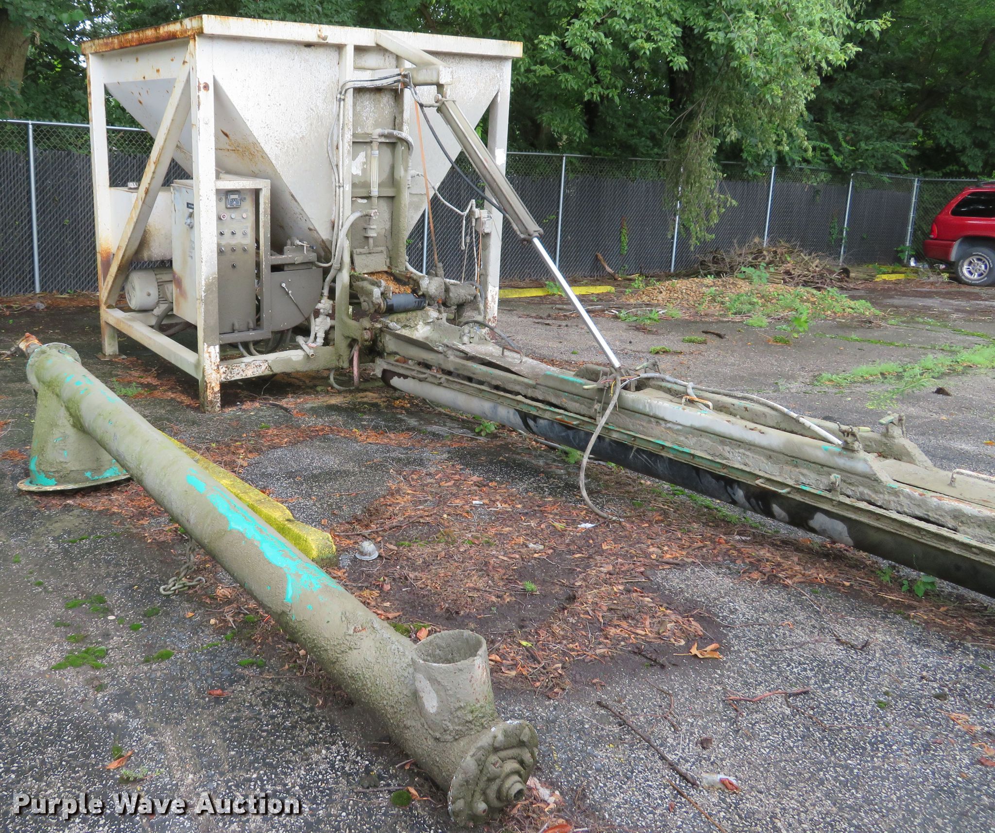 Trailer Haul concrete hopper in Overland, MO Item DH1518 sold