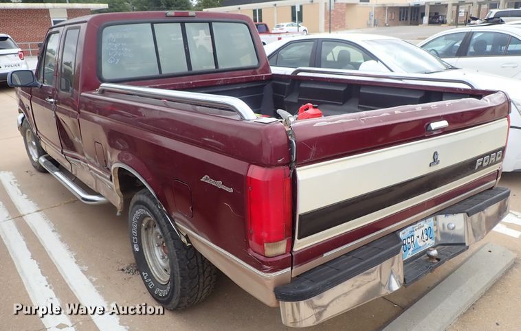image for item DB7733 1996 Ford F150 SuperCab pickup truck