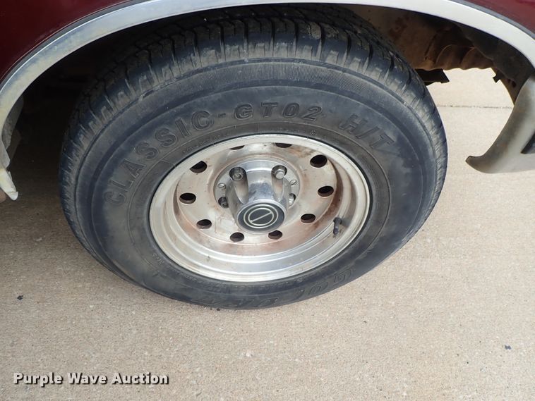 image for item DB7733 1996 Ford F150 SuperCab pickup truck