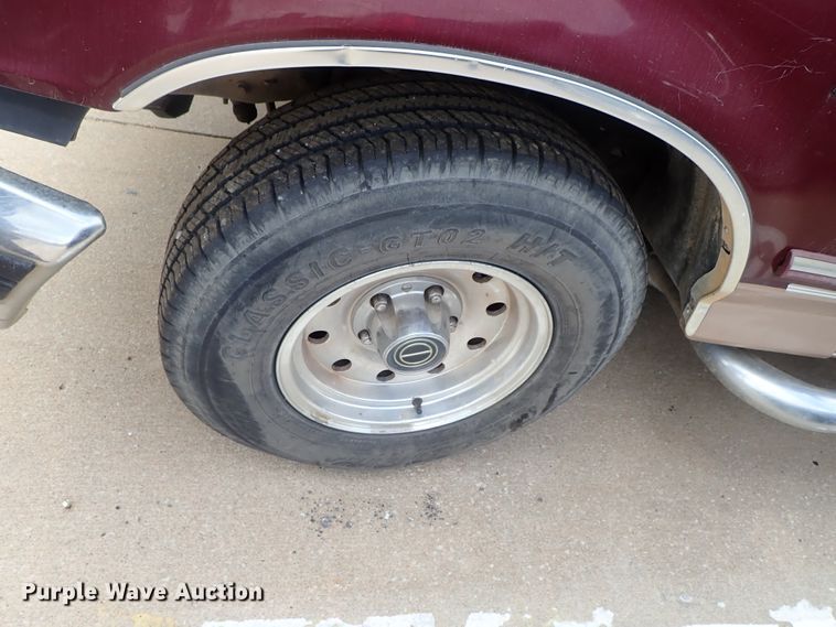 image for item DB7733 1996 Ford F150 SuperCab pickup truck