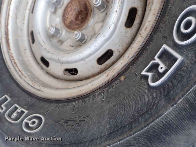 image for item DB7733 1996 Ford F150 SuperCab pickup truck