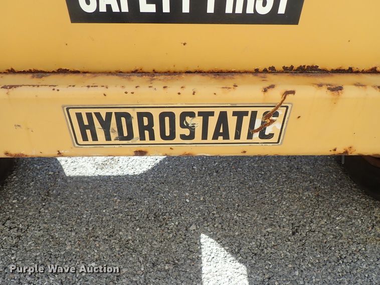 image for item DE1005 Rosco RB48 broom