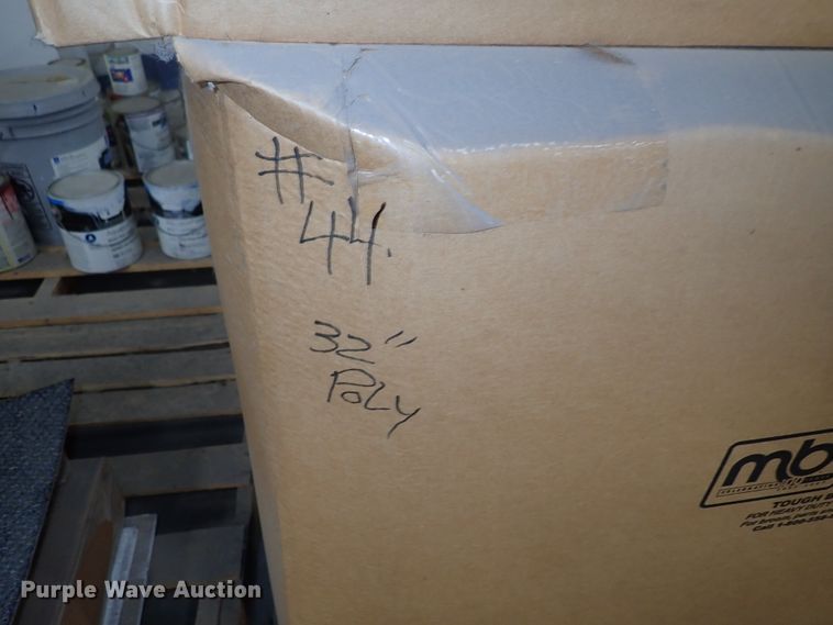 image for item DE1005 Rosco RB48 broom