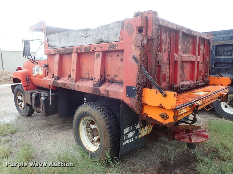 image for item DE1032 1990 GMC C7000 dump truck