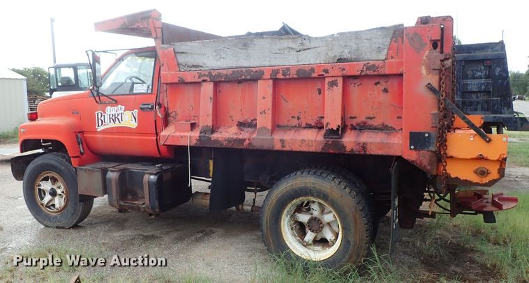 image for item DE1032 1990 GMC C7000 dump truck