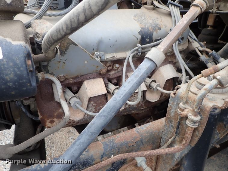 image for item DE1032 1990 GMC C7000 dump truck