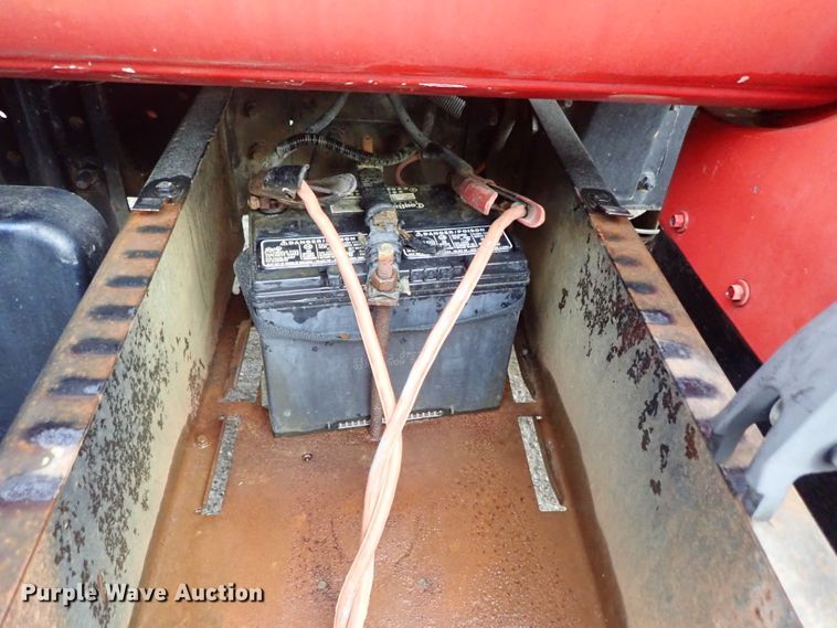 image for item DE1032 1990 GMC C7000 dump truck