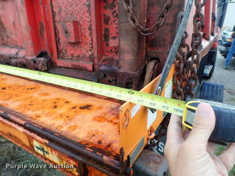 image for item DE1032 1990 GMC C7000 dump truck