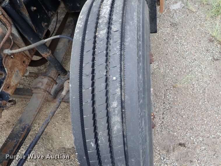 image for item DE1032 1990 GMC C7000 dump truck