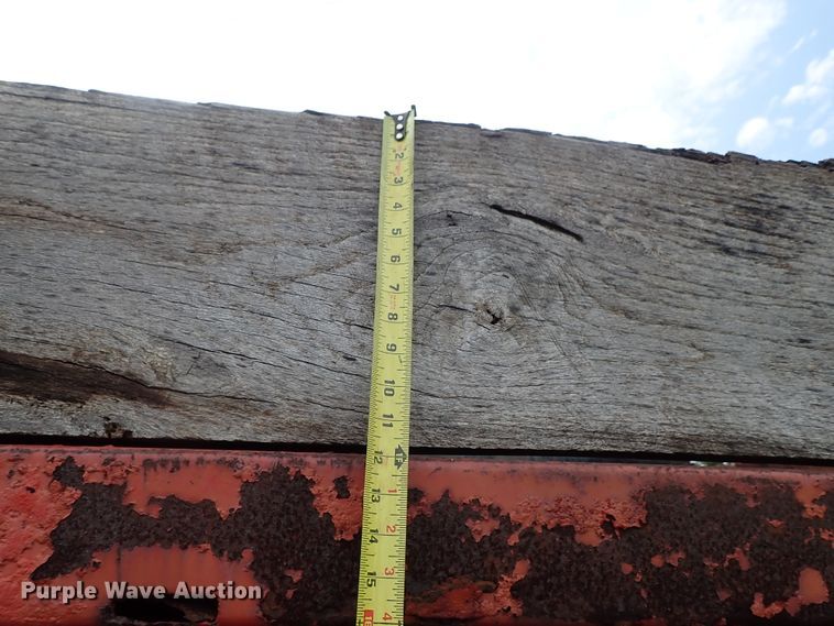 image for item DE1032 1990 GMC C7000 dump truck