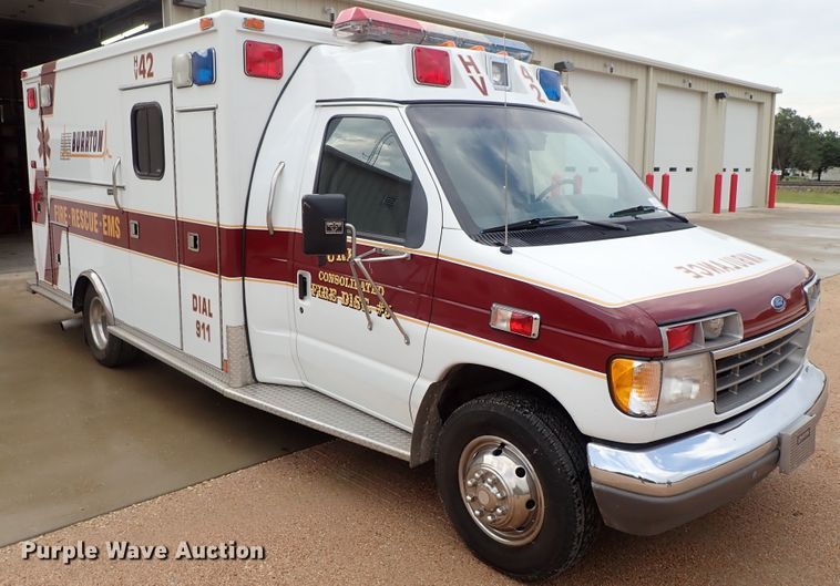 image for item DE1033 1993 Ford Econoline E350 ambulance