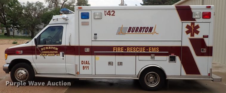 image for item DE1033 1993 Ford Econoline E350 ambulance