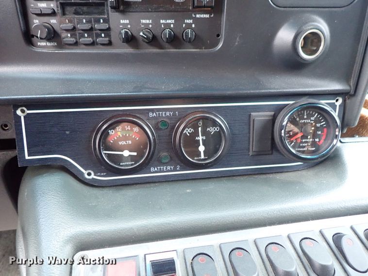 image for item DE1033 1993 Ford Econoline E350 ambulance