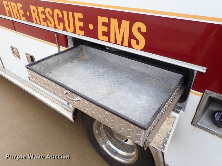 image for item DE1033 1993 Ford Econoline E350 ambulance