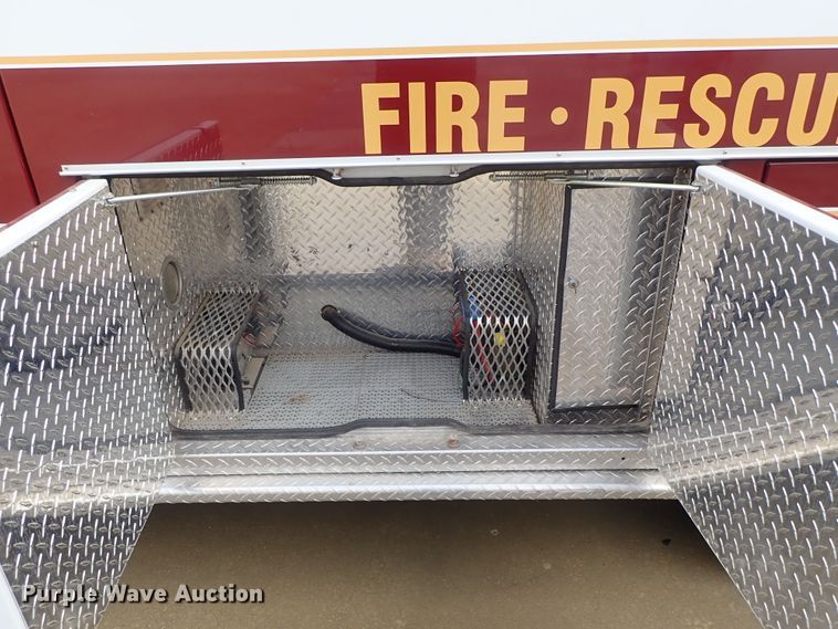 image for item DE1033 1993 Ford Econoline E350 ambulance