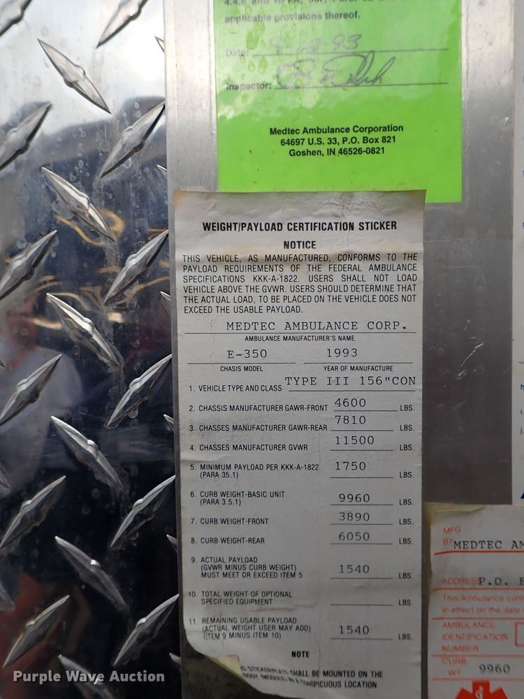 image for item DE1033 1993 Ford Econoline E350 ambulance