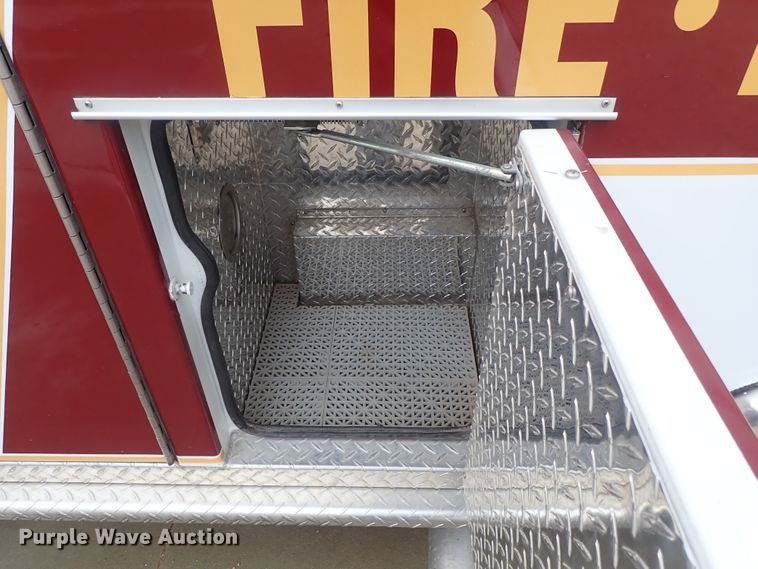 image for item DE1033 1993 Ford Econoline E350 ambulance