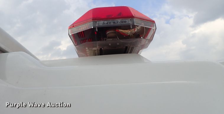 image for item DE1033 1993 Ford Econoline E350 ambulance